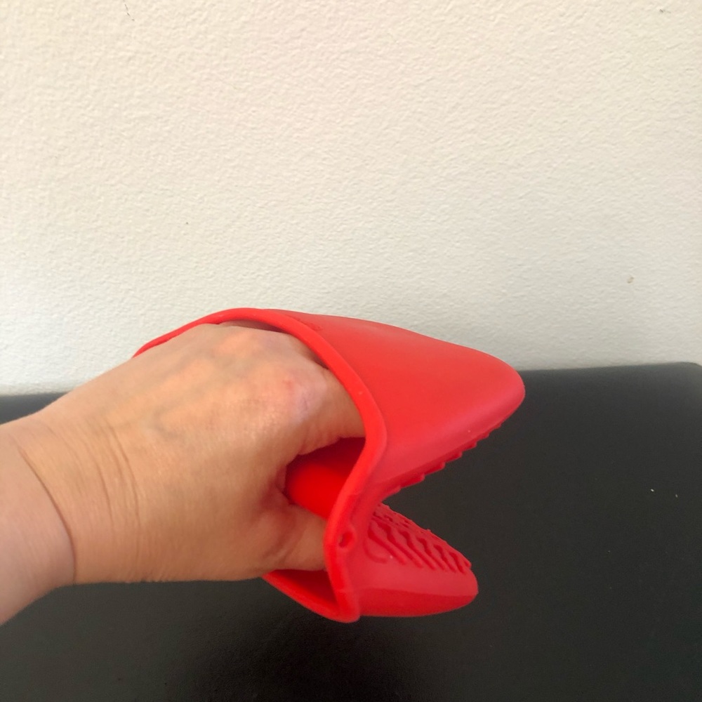 Dexas Silicone Oven Mitt with Raised Nibs, Red